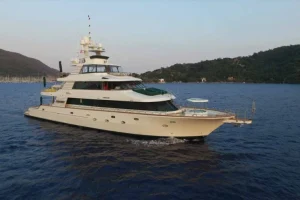Aren-Yachting-Motor-Yacht-Forty-Love-23-850x510-1