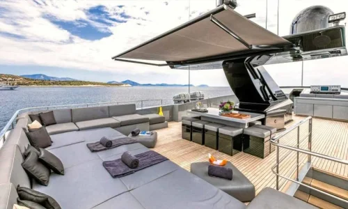 Aren-Yachting-Motor-Yacht-Mado-12-850x510-1