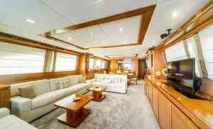 Aren-Yachting-Motoryacht-Sanref-Falcon-115-13-850x510-1