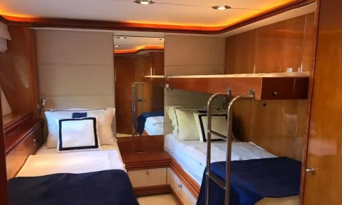 Aren-Yachting-Motoryat-Sunseeker-35-850x510-1