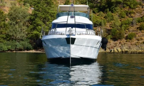 Motoryat-Sirocco-Aren-Yachting-22-850x510-1