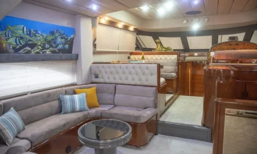 Motoryat-Sirocco-Aren-Yachting-6-850x510-1