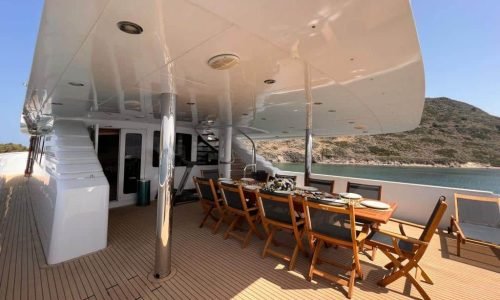 WhatsApp-Image-2023-12-07-at-22.00.16