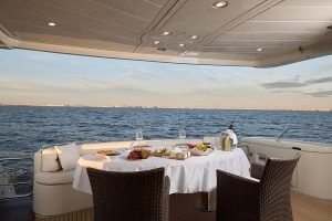 discover-an-elegant-dining-experience-on-a-luxury-2024-11-27-17-40-41-utc